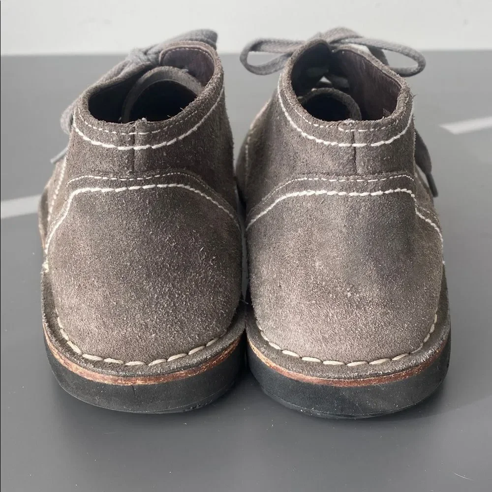 John Varvatos USA Gray Suede Chukka Boots Contrast Stitching Sz 9 Street Casual
